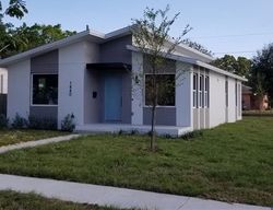 Pre-foreclosure in  27TH ST S Saint Petersburg, FL 33712
