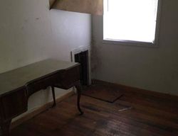 Pre-foreclosure in  S LOOMIS ST Riverdale, IL 60827