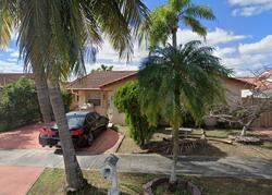 Pre-foreclosure in  NW 127TH PATH Miami, FL 33182