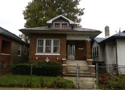 Pre-foreclosure in  N WALLER AVE Chicago, IL 60651