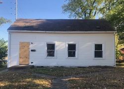 Pre-foreclosure Listing in S HOLLOWAY ST HENDERSON, KY 42420