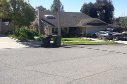 Pre-foreclosure Listing in SMOKE TREE AVE OAK PARK, CA 91377