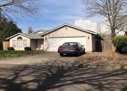 Pre-foreclosure in  SE 33RD ST Troutdale, OR 97060