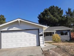 Pre-foreclosure in  POMONA AVE Vallejo, CA 94589