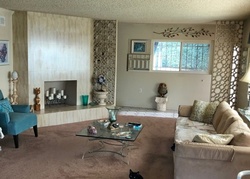 Pre-foreclosure in  W ALLVIEW TER Los Angeles, CA 90068