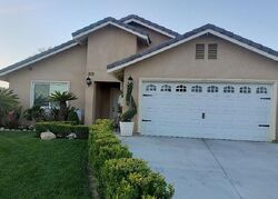 Pre-foreclosure in  MERRILL AVE Fontana, CA 92335