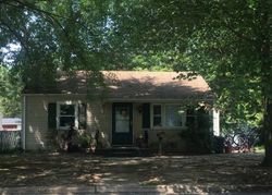 Pre-foreclosure Listing in 4TH ST BELFORD, NJ 07718