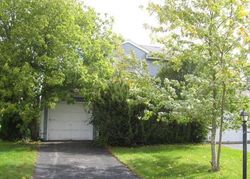 Pre-foreclosure Listing in GREENWICH LN ISLAND LAKE, IL 60042