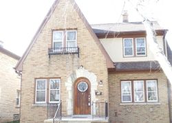  W Brooklyn Pl, Milwaukee WI