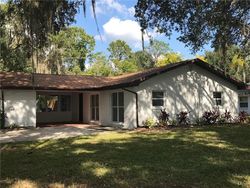 Pre-foreclosure Listing in THAMES PL LUTZ, FL 33559