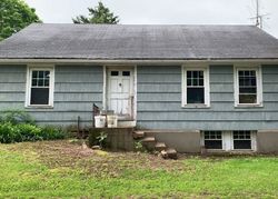 Pre-foreclosure Listing in HARDWICK RD NEW BRAINTREE, MA 01531