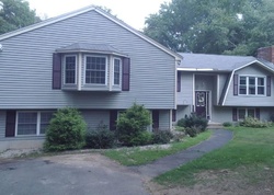 Pre-foreclosure Listing in W HARTFORD AVE UXBRIDGE, MA 01569