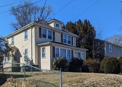  Hillside Ave, Stamford CT