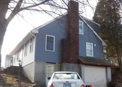 Pre-foreclosure Listing in MILLARAS DR UNCASVILLE, CT 06382