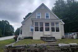 Pre-foreclosure in  HIGHLAND ST Suncook, NH 03275