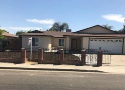 Pre-foreclosure Listing in COLLEGE DR DELANO, CA 93215