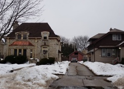 Pre-foreclosure in  N 48TH ST Milwaukee, WI 53216