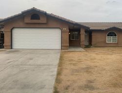 Pre-foreclosure Listing in KARLA ST SHAFTER, CA 93263