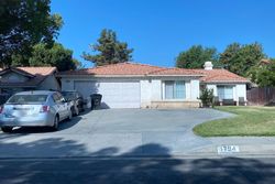 Pre-foreclosure in  SUSIE LN San Bernardino, CA 92411