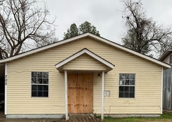 Pre-foreclosure Listing in E LAKE ST PARAGOULD, AR 72450