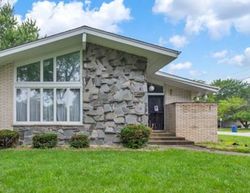 Pre-foreclosure Listing in S KILDARE AVE OAK LAWN, IL 60453