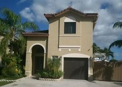 Pre-foreclosure in  NW 79TH CT Hialeah, FL 33015