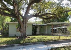 Pre-foreclosure Listing in GOODRICH AVE SARASOTA, FL 34234