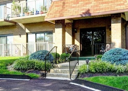 Pre-foreclosure in  BRECKENRIDGE LN  Louisville, KY 40220
