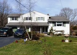 Pre-foreclosure in  KINGSTON LN Monmouth Junction, NJ 08852