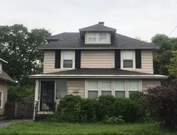 Pre-foreclosure Listing in HILLSDALE AVE SYRACUSE, NY 13206