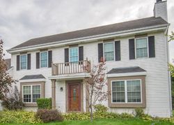 Pre-foreclosure in  W STONEWOOD CIR Franklin, WI 53132