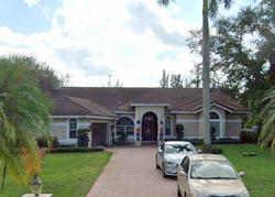 Pre-foreclosure in  NW 9TH ST Fort Lauderdale, FL 33325
