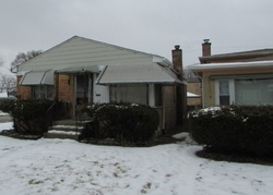 Pre-foreclosure in  S WENTWORTH AVE Chicago, IL 60628