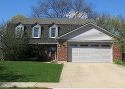 Pre-foreclosure in  HIRAM DR Wheaton, IL 60189