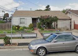 Pre-foreclosure in  28TH ST Richmond, CA 94804