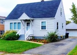 Pre-foreclosure Listing in ALEXANDER PL OAK LAWN, IL 60453