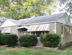 Pre-foreclosure Listing in PEORIA ST STEGER, IL 60475