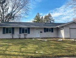 Pre-foreclosure Listing in CLARK DR WOODRIDGE, IL 60517