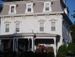 Pre-foreclosure Listing in WASHINGTON ST NORWICH, CT 06360