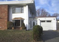 Pre-foreclosure Listing in BENSON ST WEST HAVERSTRAW, NY 10993