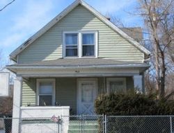 Pre-foreclosure Listing in E SAINT PAUL AVE WAUKESHA, WI 53188