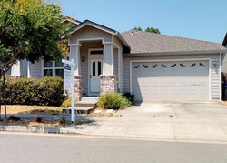 Pre-foreclosure Listing in FOPPIANO WAY WINDSOR, CA 95492