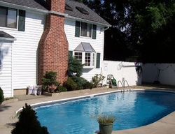  Shamrock Ln, Norwalk CT