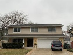 Pre-foreclosure Listing in MEADOWLARK LN GLENVIEW, IL 60025