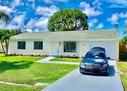  Se Minorca Ave, Port Saint Lucie FL