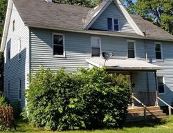 Pre-foreclosure Listing in MONROE ST PITTSFIELD, MA 01201