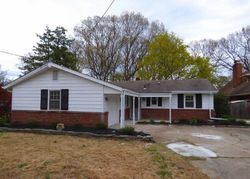 Pre-foreclosure Listing in DELAWARE AVE ROEBLING, NJ 08554