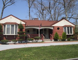  W Wyoming Ave, Absecon NJ