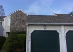 Pre-foreclosure Listing in POTTERS PL SOUTHAMPTON, PA 18966