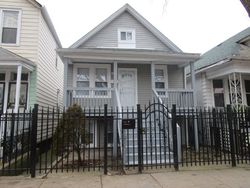  S Escanaba Ave, Chicago IL